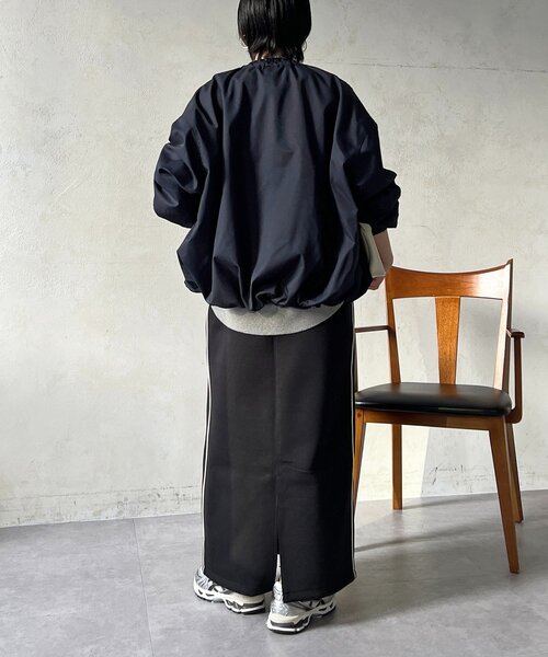 un dix cors（アンディコール）の「ギャザーネックブルゾン（ブルゾン・レディース・ベージュ/ブラック/ネイビー・FREE）」の17枚目の写真