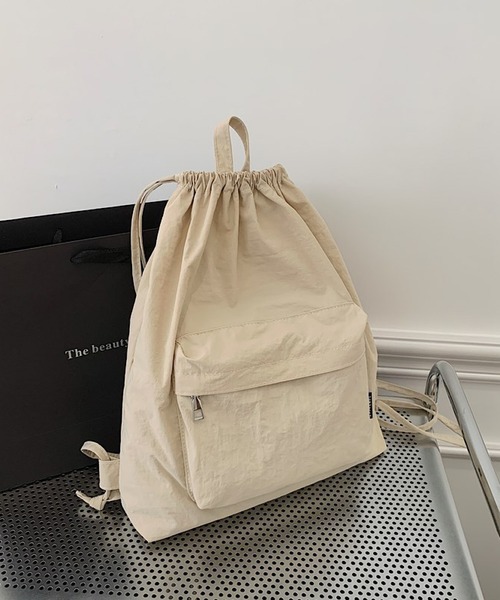 VIBGYOR（ヴィブジョー）の「Mignonjour/ナチュラル巾着リュック M2890（バックパック/リュック・レディース・グレー/ブラック/ブルー/パープル/ベージュ・FREE）」の7枚目の写真