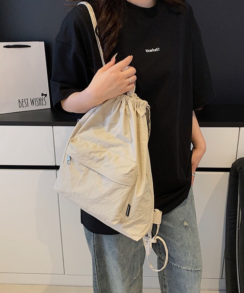 VIBGYOR（ヴィブジョー）の「Mignonjour/ナチュラル巾着リュック M2890（バックパック/リュック・レディース・グレー/ブラック/ブルー/パープル/ベージュ・FREE）」の8枚目の写真