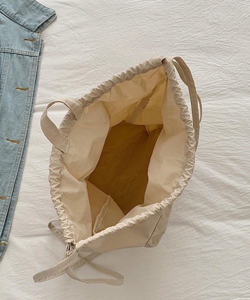 VIBGYOR（ヴィブジョー）の「Mignonjour/ナチュラル巾着リュック M2890（バックパック/リュック・レディース・グレー/ブラック/ブルー/パープル/ベージュ・FREE）」の15枚目の写真