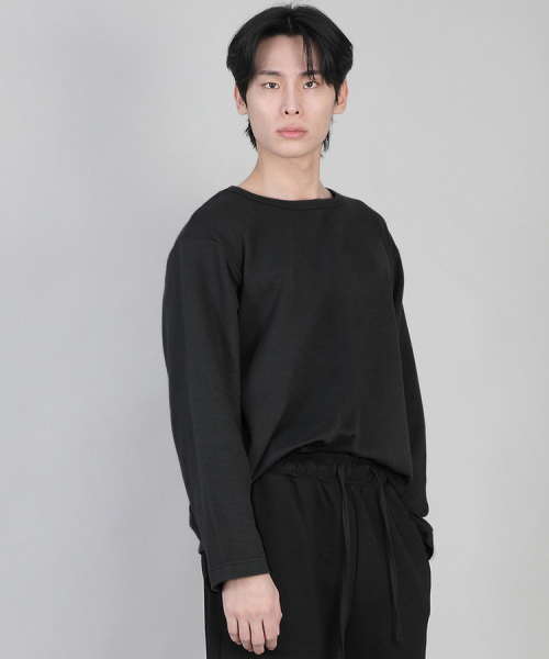 SAINTCREW(セントクルー)の「無地Rネック長袖TシャツRRL-875ブラック(Tシャツ/カットソー・メンズ・その他・LARGE/MEDIUM/XX-LARGE/X-LARGE/SMALL/XXX-LARGE/XXXX-LARGE)」の3枚目の写真