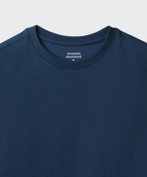 MUSINSA STANDARD KIDS（ムシンサスタンダードキッズ）の「リラックスドクルーネックTシャツ [ミッドナイトブルー]（Tシャツ/カットソー・レディース・その他・100/110/120/130/140/150/160）」の4枚目の写真