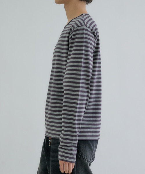 EPNK(イーピーエヌケー)の「Assorted border long sleeve tee / アソートボーダーロングスリーブtee(Tシャツ/カットソー・メンズ・ブラック/グレー/オフホワイト/ブラック系/カーキ/チャコールグレー/グレイッシュブルー/ブルー・LARGE/MEDIUM/SMALL)」の11枚目の写真