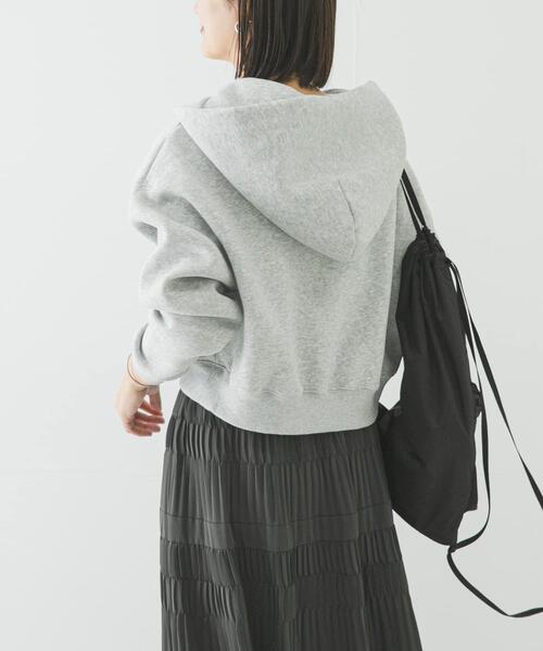 NIKE（ナイキ）の「NIKE　PHNX FLC OS CRP HNL（パーカー・レディース・ライトグレー/ブラウン/ブラック/ライトピンク/アイボリー・MEDIUM）」の15枚目の写真