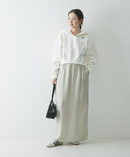 NIKE(ナイキ)の「NIKE PHNX FLC OS CRP HNL(パーカー・レディース・ライトグレー/ブラウン/ブラック/ライトピンク/アイボリー・MEDIUM)」の6枚目の写真