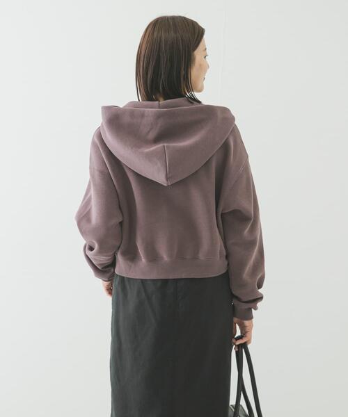 NIKE(ナイキ)の「NIKE PHNX FLC OS CRP HNL(パーカー・レディース・ライトグレー/ブラウン/ブラック/ライトピンク/アイボリー・MEDIUM)」の12枚目の写真