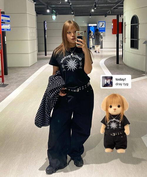 COSO(コソ)の「CC ウーマンアートワーククロップTシャツ(ブラック)(Tシャツ/カットソー・レディース・ブラック・SMALL/MEDIUM)」の4枚目の写真