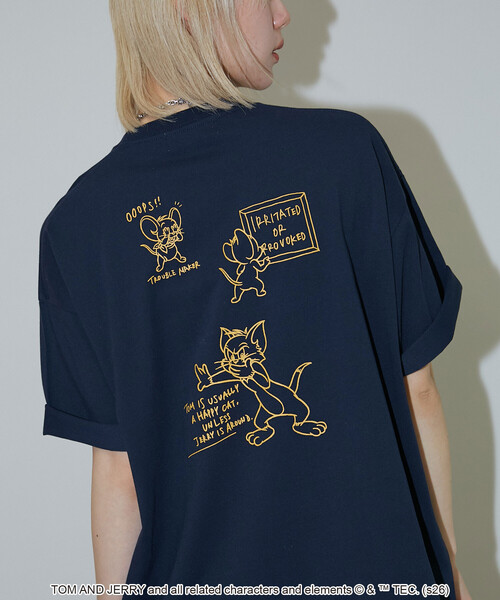 PUBLUX(パブリュクス)の「PUBLUX/パブリュクス <機能性素材>TOM&JERRY/トムとジェリー グラフィック Tシャツ 限定展開(Tシャツ/カットソー・メンズ・ブラック/ネイビー/チャコールグレー/ホワイト/ピンク・SMALL/MEDIUM/LARGE)」の7枚目の写真