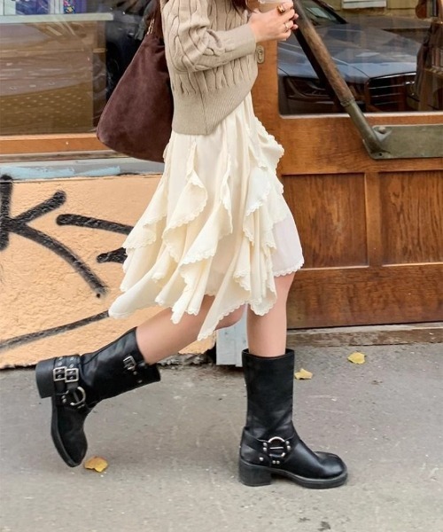 Ritzy（リッツィー）の「アシンメトリーミディスカート（スカート・レディース・ホワイト/ブラック・L/M）」の18枚目の写真