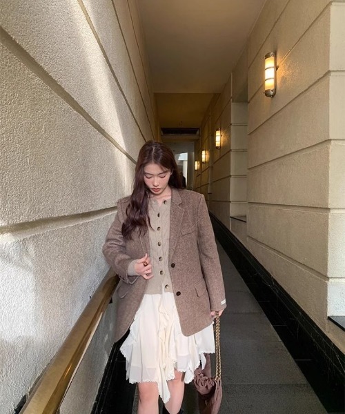 Ritzy（リッツィー）の「アシンメトリーミディスカート（スカート・レディース・ホワイト/ブラック・L/M）」の21枚目の写真
