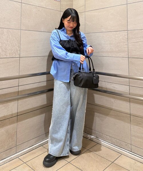 DISCOAT(ディスコート)の「【umm./新型登場♡】レース使いデニムワイドパンツ(その他パンツ・レディース・ブルー・LARGE/MEDIUM/SMALL)」の21枚目の写真