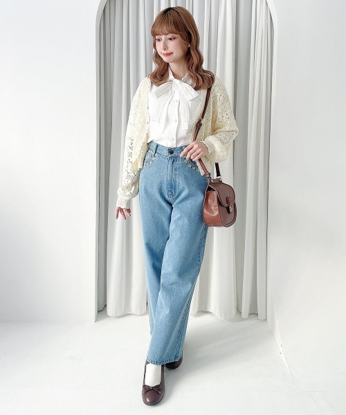 F i.n.t（フィント）の「ポケット小花刺繍デニムパンツ/fint フィント（デニムパンツ・レディース・ブルー/ライトブルー・0/1）」の8枚目の写真