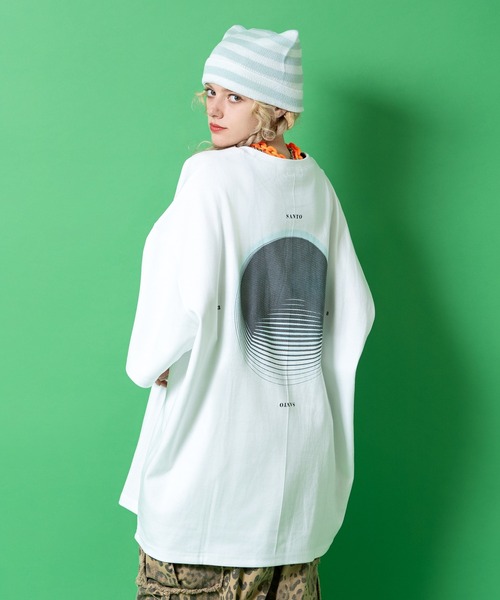 a.p.o.v.(エーピーオービー)の「a.p.o.v. グラフィックサークルバックプリントフロントパイピングラインオーバーサイズTシャツ(Tシャツ/カットソー・メンズ・ホワイト/ブラック・ONESIZE)」の1枚目の写真