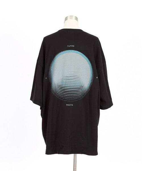 a.p.o.v.(エーピーオービー)の「a.p.o.v. グラフィックサークルバックプリントフロントパイピングラインオーバーサイズTシャツ(Tシャツ/カットソー・メンズ・ホワイト/ブラック・ONESIZE)」の12枚目の写真