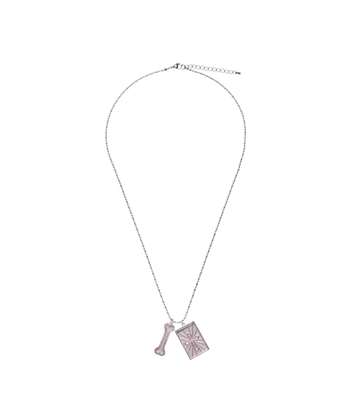 LUVISTRUE(ラヴイズトゥルー)の「EL GLITTER CROSS BONE NECKLACE(PINK)(ネックレス・レディース・その他・FREE)」の1枚目の写真