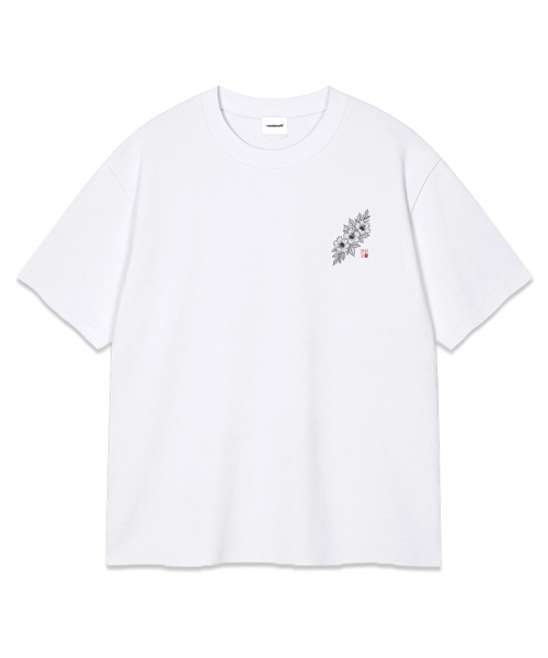 RANDOMOFF(ランダムオフ)の「NOBLE TIGER OVER FIT T-SHIRT (2color)(Tシャツ/カットソー・レディース・ブラック/ホワイト・SMALL/MEDIUM/LARGE/X-LARGE)」の6枚目の写真