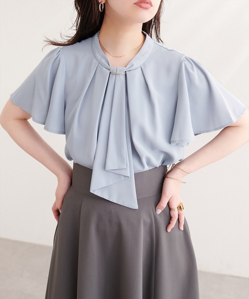 natural couture(ナチュラルクチュール)の「ゴールドバー付きボウタイブラウス(シャツ/ブラウス・レディース・その他2/その他1/ネイビー/ピンクベージュ/ブルー/グレー/オフホワイト/ドット・FREE)」の21枚目の写真