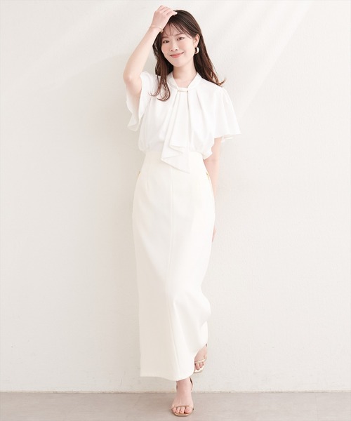 natural couture(ナチュラルクチュール)の「ゴールドバー付きボウタイブラウス(シャツ/ブラウス・レディース・その他2/その他1/ネイビー/ピンクベージュ/ブルー/グレー/オフホワイト/ドット・FREE)」の20枚目の写真