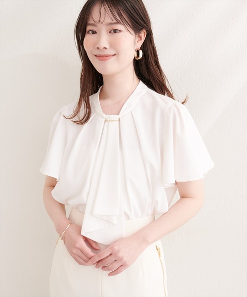 natural couture(ナチュラルクチュール)の「ゴールドバー付きボウタイブラウス(シャツ/ブラウス・レディース・その他2/その他1/ネイビー/ピンクベージュ/ブルー/グレー/オフホワイト/ドット・FREE)」の19枚目の写真