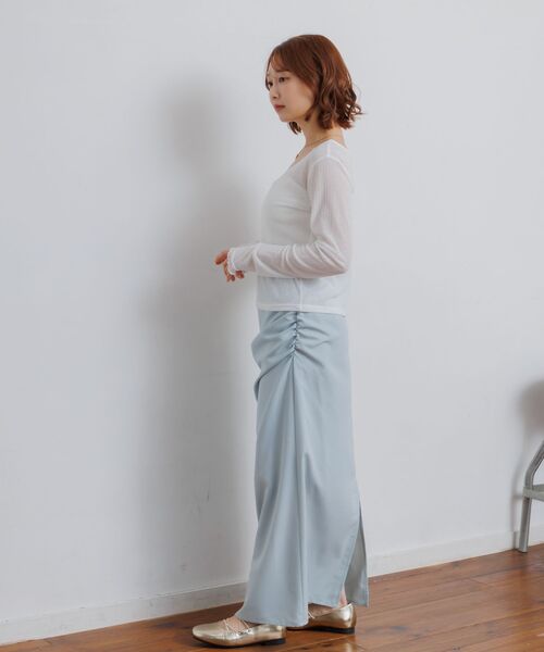 RETRO GIRL(レトロガール)の「バックオープンシアーカットソー(Tシャツ/カットソー・レディース・ブラック/パープル/ブルー/オフホワイト・FREE)」の7枚目の写真