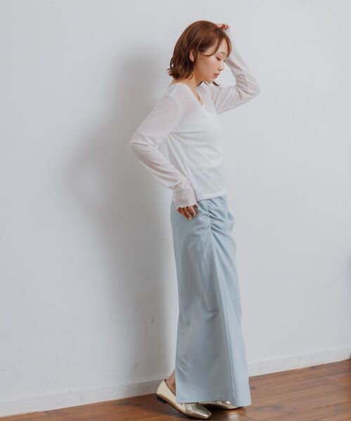 RETRO GIRL(レトロガール)の「バックオープンシアーカットソー(Tシャツ/カットソー・レディース・ブラック/パープル/ブルー/オフホワイト・FREE)」の9枚目の写真
