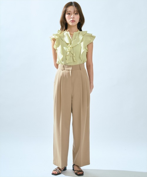 AND COUTURE（アンドクチュール）の「2タックワイドパンツ（その他パンツ・レディース・ブラック/ホワイト/キャメル・SMALL/MEDIUM）」の5枚目の写真