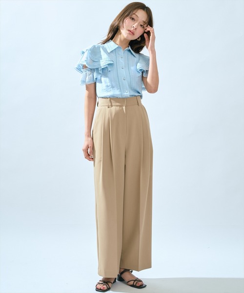 AND COUTURE（アンドクチュール）の「2タックワイドパンツ（その他パンツ・レディース・ブラック/ホワイト/キャメル・SMALL/MEDIUM）」の4枚目の写真