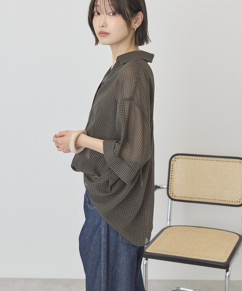 AMERICAN HOLIC（アメリカンホリック）の「【イージーケア】スキッパーチェックシャツ（シャツ/ブラウス・レディース・ベージュ/ブラック/ブルー・FREE）」の5枚目の写真