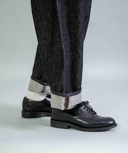 OMNIGOD（オムニゴッド）の「[OMNIGOD womens / オムニゴッド] 10ozブラックデニム 5Pイージールーズジーンズ（デニムパンツ・レディース・ブラック・2/3）」の17枚目の写真