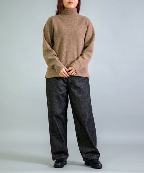OMNIGOD（オムニゴッド）の「[OMNIGOD womens / オムニゴッド] 10ozブラックデニム 5Pイージールーズジーンズ（デニムパンツ・レディース・ブラック・2/3）」の8枚目の写真