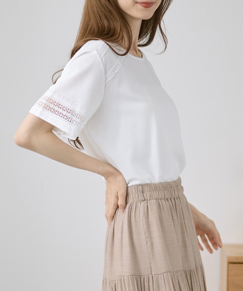 DAYRA(デイラ)の「レース テープ ライン 半袖 トップス(Tシャツ/カットソー・レディース・ホワイト/グレー・FREE)」の4枚目の写真