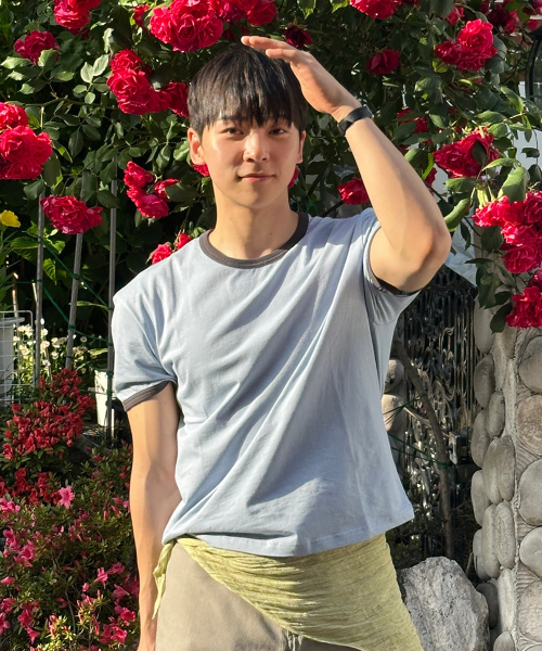 JUAN HOMME(ジュアンオム)の「クロップフィットリンガーハーフスリーブ(スカイブルー)(Tシャツ/カットソー・メンズ・その他・SMALL/MEDIUM/LARGE)」の1枚目の写真