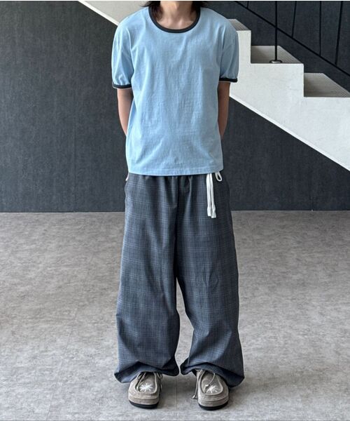 JUAN HOMME(ジュアンオム)の「クロップフィットリンガーハーフスリーブ(スカイブルー)(Tシャツ/カットソー・メンズ・その他・SMALL/MEDIUM/LARGE)」の2枚目の写真