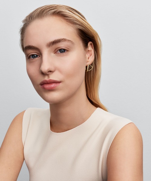 PANDORA(パンドラ)の「オーガニカリー シェイプド ストーンセット ハート フープ ピアス(ピアス(両耳用)・レディース・イエローゴールド・FREE)」の6枚目の写真