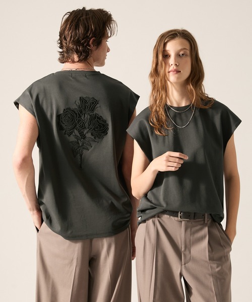 CLEL(クレイル)の「【CLEL】Giza Cotton Sleeveless T-Shirt / ギザコットン ノースリーブTシャツ(タンクトップ・メンズ・グレー/ブラック/チャコールグレー・L/XS/M/S)」の2枚目の写真