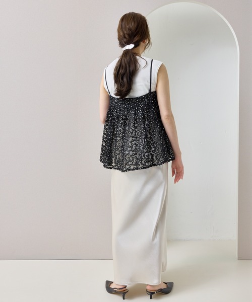 en CAnAF（エンカナフ）の「【華やかさをひとさじ】チュールフラワー刺繍キャミソールビスチェ（その他トップス・レディース・ブラック/オフホワイト・フリー）」の18枚目の写真