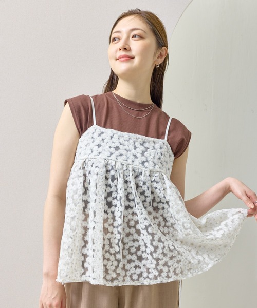 en CAnAF（エンカナフ）の「【華やかさをひとさじ】チュールフラワー刺繍キャミソールビスチェ（その他トップス・レディース・ブラック/オフホワイト・フリー）」の3枚目の写真