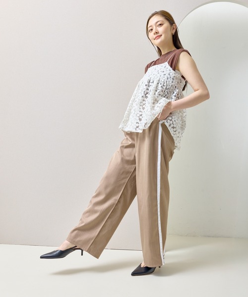 en CAnAF（エンカナフ）の「【華やかさをひとさじ】チュールフラワー刺繍キャミソールビスチェ（その他トップス・レディース・ブラック/オフホワイト・フリー）」の5枚目の写真