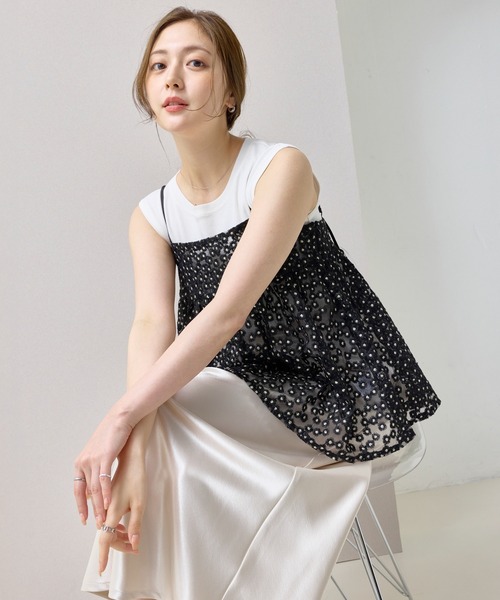 en CAnAF（エンカナフ）の「【華やかさをひとさじ】チュールフラワー刺繍キャミソールビスチェ（その他トップス・レディース・ブラック/オフホワイト・フリー）」の11枚目の写真