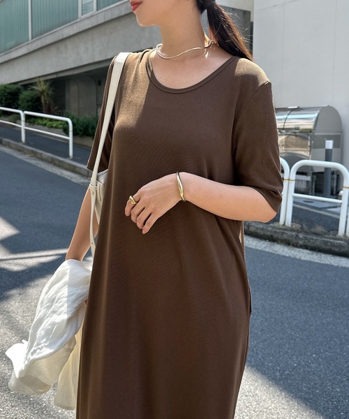 andme(アンドミー)の「2wayリブロングワンピース(ワンピース・レディース・ブラック/ブラウン・M/MT)」の15枚目の写真