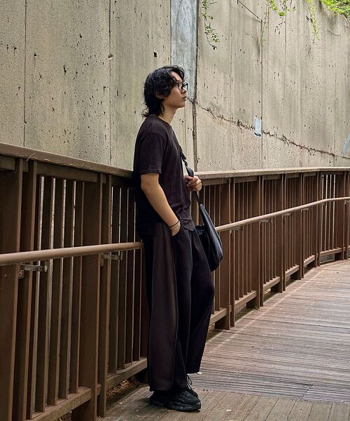 PRAIRIE(KR)(プレーリー)の「Uネックスラブ半袖Tシャツ (BLACK)(Tシャツ/カットソー・メンズ・ブラック・MEDIUM/LARGE)」の10枚目の写真