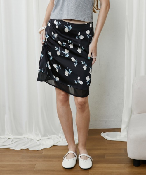 Rohwel(ローウェル)の「Flower Sheer Midi Skirt / フラワーシアーミディスカート(スカート・レディース・ブラック・FREE)」の4枚目の写真