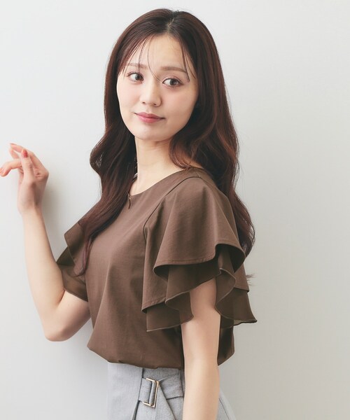 index(インデックス)の「【接触冷感/UVケア】シフォンフリルドッキングトップス《洗濯機OK》(Tシャツ/カットソー・レディース・ナチュラル/ブラウン系その他/ライトブルー・42/36/38/40)」の1枚目の写真