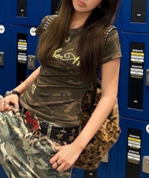 Vipoa(ヴィポア)の「American camo print チビTEE(Tシャツ/カットソー・レディース・カモフラージュ・FREE)」の6枚目の写真
