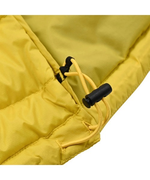 MARMOT（マーモット）の「MARMOT【マーモット】- ジャケット【Lance Down Hoodie RED×YELLOW MTFW25MDW009】（ダウンジャケット/コート・メンズ・レッド・XL）」の5枚目の写真