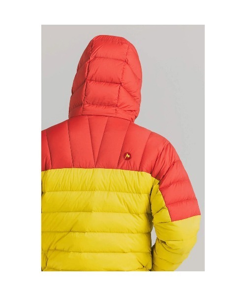 MARMOT（マーモット）の「MARMOT【マーモット】- ジャケット【Lance Down Hoodie RED×YELLOW MTFW25MDW009】（ダウンジャケット/コート・メンズ・レッド・XL）」の9枚目の写真