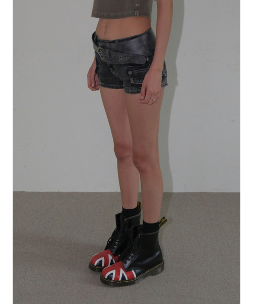 ORDINARY HOLIDAY（オーディナリー ホリデー）の「VINTAGE WASHING DENIM SHORTS [BLACK]（その他パンツ・レディース・その他・SMALL/MEDIUM）」の2枚目の写真