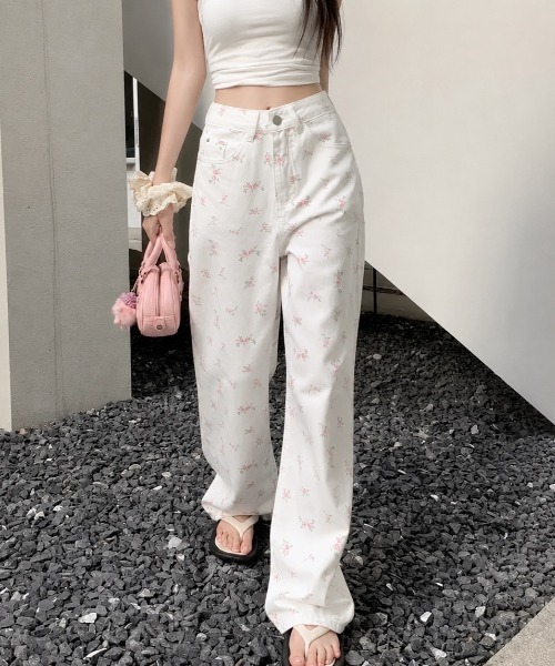 SHEENA（シーナ）の「26ss 花柄ハイウエストワイドデニムパンツ（デニムパンツ・レディース・ホワイト・L/M/S）」の4枚目の写真