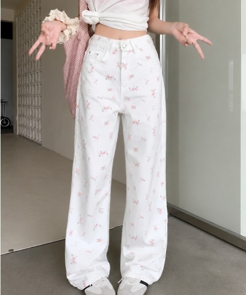 SHEENA（シーナ）の「26ss 花柄ハイウエストワイドデニムパンツ（デニムパンツ・レディース・ホワイト・L/M/S）」の6枚目の写真