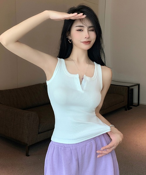 2ly2(トゥーリートゥー)の「シンプル&セクシー♪ヘンリーネックリブタンクトップ(タンクトップ・レディース・グレー/ブラウン/ブラック/ホワイト・FREE)」の7枚目の写真
